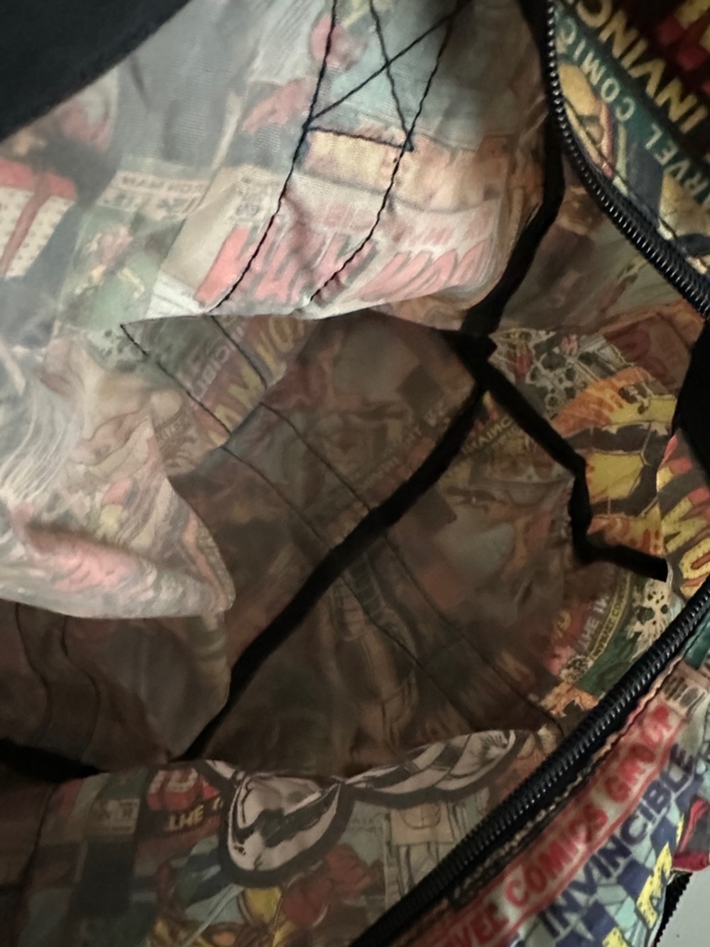 Marvel Iron Man Comic Print Duffel Bag - Red, Yellow, Blue, Black NWT - Picture 12 of 16